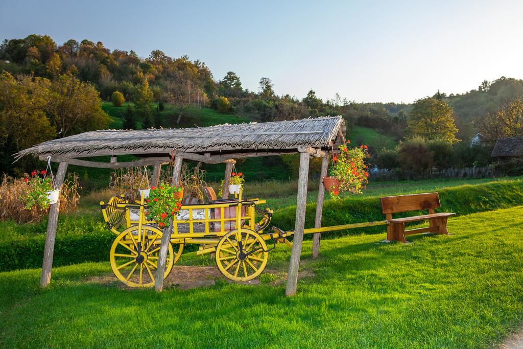 Country House "Stricev Grunt" Stara Kapela Vendégház Szoba fotó