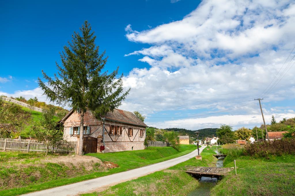 Country House "Stricev Grunt" Stara Kapela Vendégház Szoba fotó