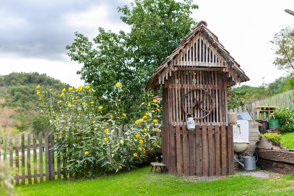 Country House "Stricev Grunt" Stara Kapela Vendégház Szoba fotó